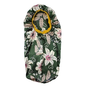 Dunkelgrüne Satin-Schlafmütze mit Blumenmuster, langes Design mit elastischem Band