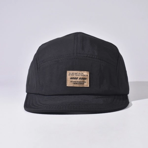 Quick-dry five-panel outdoor camping cap with adjustable strap and front brand patch