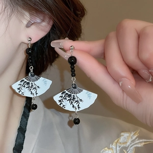 New Chinese style fan earrings with ink bamboo pattern and elegant black beads