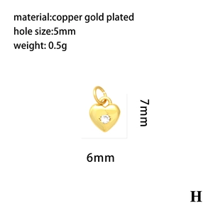Pendentif cœur en cuivre plaqué or 18 carats avec zircone cubique et détail de lune