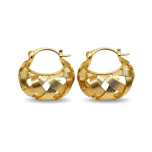 Exquisite 18k gold plated U-shaped hollow woven basket hoop earrings with clasp