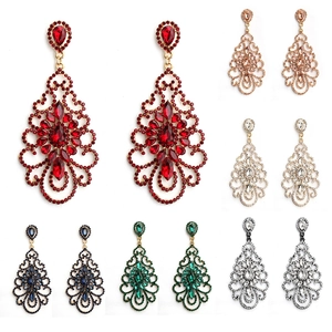Vintage Luxus Legierung Strass Wassertropfen Ohrringe Für Damen Retro Ausgehöhlte Kronleuchter Ohrringe Hochzeit Party Schmuck