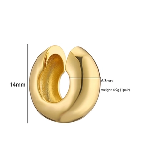 Detailed view of 14mm C-shaped gold earrings with dimensions and weight specs