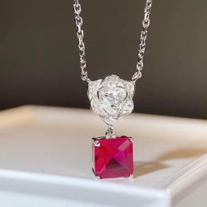 S925 sterling silver necklace featuring a square red ruby pendant and flower detail