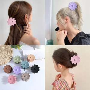 Floral Hair Claw Clip Matte Plastic Strong Grip Minimalist Shark Jaw Clip Hair Accessory For Women Girls