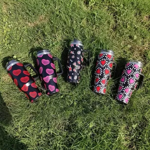 Insulated Stainless Steel 304 Tumbler With Handle And Straw Lid Car Travel Mug Heart Pattern For Valentine Day