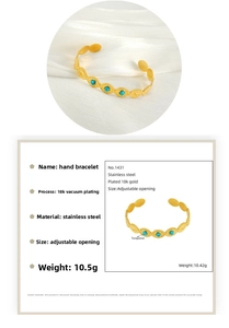 Vue détaillée du bracelet ajustable en acier inoxydable plaqué or 18K avec turquoise