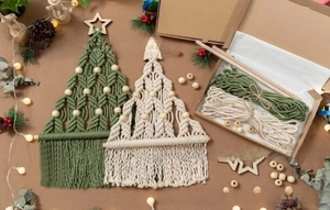 Kit DIY sapin de Noël avec corde en coton vert, perles en bois et accessoires étoiles