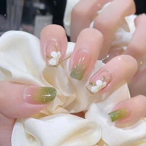Summer Green Camellia Long Press On Nails Gradient Finished Fake Nails With Glue Fresh Decorative Women Manicure Accessory