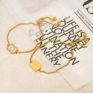 Adjustable gold plated stainless steel bracelet with shell letter C and square pendants