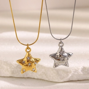 Elegant Star Pendant Necklace 18K Gold Plated Stainless Steel Trendy Rhinestone Zircon Jewelry For Women Snake Chain