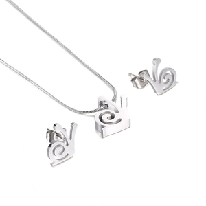Silver snail necklace and stud earrings set in polished stainless steel for women