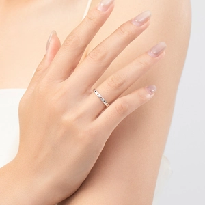 Minimalist S925 sterling silver open ring featuring delicate hollow star patterns