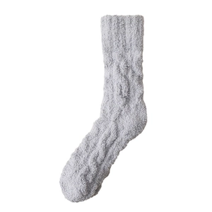 Chaussettes en polaire corail gris clair avec maille torsadée pour un hiver chaud