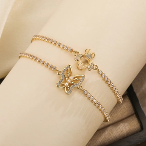 Bee Butterfly Pendant Bracelet Copper 18K Gold Plated Zircon Artificial Pearl Adjustable Slider Buckle Elegant Jewelry Women
