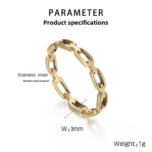 Macro view of 3mm gold chain link stainless steel ring showing detailed measurements