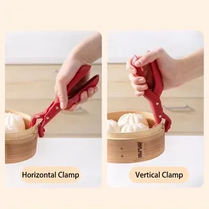 Red anti-scald bowl clip with horizontal and vertical gripping modes for kitchen use