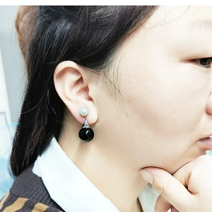 French vintage earrings with natural freshwater pearl and elegant black sphere bead