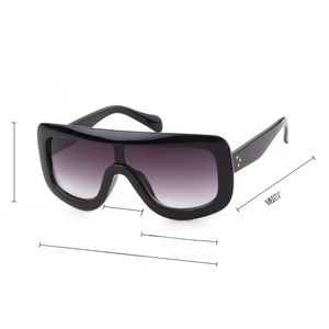 Detailed technical diagram of black pilot sunglasses with dimensions and 45g weight