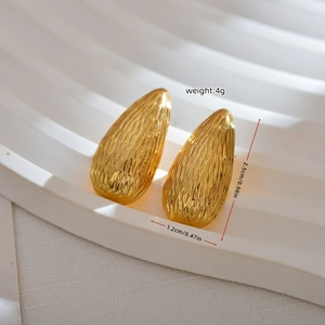 Textured gold teardrop earrings in titanium steel with measurements and 4g weight