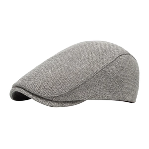Béret classique gris en coton et lin avec tissu texturé et design de visière plate