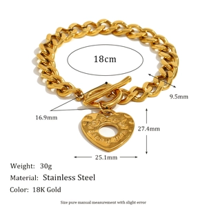 Bracelet chaîne cubaine en acier doré 18K avec pendentif cœur et fermoir à bascule OT