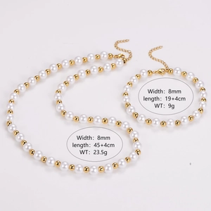 Detail of retro pearl and gold bead necklace and bracelet set with dimensions and weight