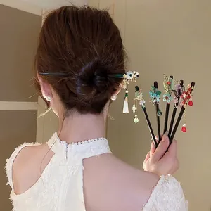 Vintage style hair stick with white flowers and pearls for traditional Chinese hairstyle