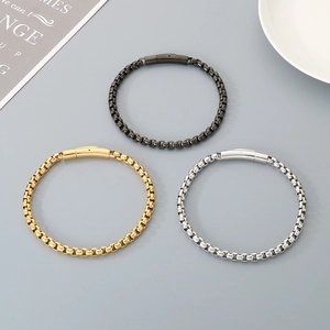 Bracelet chaîne box minimaliste en noir, or et argent en acier inoxydable