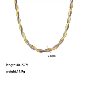 Double-layered crossed flat snake chain necklace in 18K gold plated stainless steel