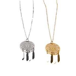 Fashionable hollow dreamcatcher pendant necklace in gold and silver stainless steel