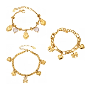 Set di bracciali fai-da-te in acciaio inossidabile dorato con ciondoli cuore e orso