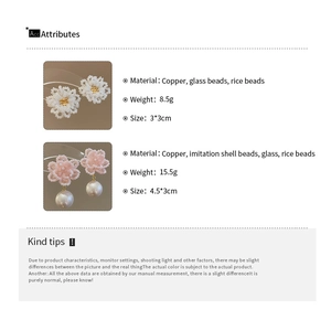Detailed size and weight specs for handmade beaded flower earrings and pearl drops
