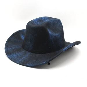Classico cappello da cowboy western blu con finitura metallica e tesa all'insù