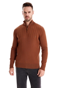 Detailed view of rust brown ribbed knit texture and premium metal half-zipper on men sweater