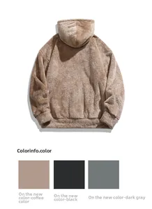 Dettaglio della felpa con cappuccio in pile sherpa caffè con opzioni di colore nero e grigio