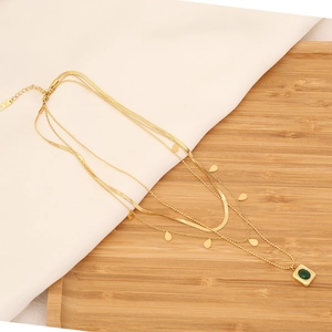 Three-layer gold stainless steel necklace featuring emerald green gemstone square pendant