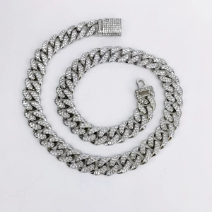 Collier Chaîne Cuban Link Alliage Strass Iced Out Hip Hop Rapper Streetwear Bijoux Unisexe