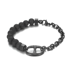 Matte black bead and metal chain link bracelet with oval Pig Nose clasp detail
