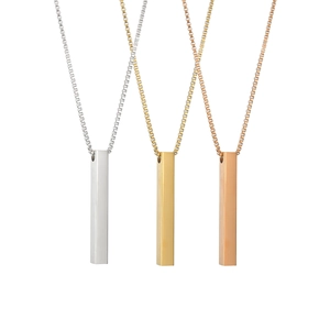 Minimalistische quadratische Säulenanhänger-Halsketten in Silber, Gold und Roségold Stahl