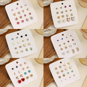Boucles D'oreilles Puces Mode Alliage Künstliche Perle Cristal Géométrique Fleur Coeur Étoile Avec Tige En Acier Inoxydable Femmes