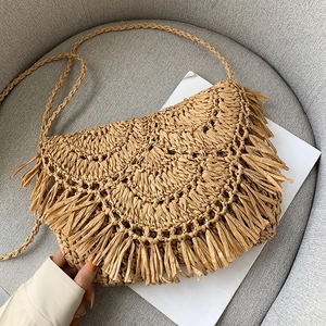 Woven Shoulder Bag Handmade Paper Straw Crochet Tassel Fringe Bohemian Summer Beach Vintage Crossbody Bag For Women