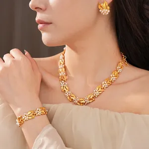 Vintage floral pearl jewelry set with gold necklace bracelet and earrings for women