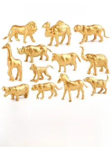Set di 12 figurine di animali selvatici in miniatura dorate per decoro educativo