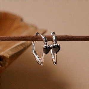 925 Sterling Silver Heart Hoop Earrings With Black Cubic Zirconia Irregular Texture Vintage Style For Women