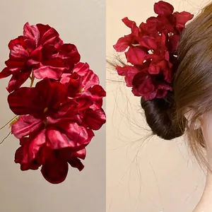 Retro Fabric Flower Hair Stick Gold Metal U-Shaped Pin Bridal Wedding Headpiece Elegant Sweet Floral Hair Accessory Women