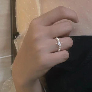 Elegant pearl and zircon beaded ring featuring a single solitaire crystal for women