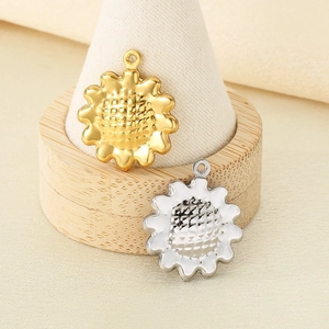 Minimalist 304 stainless steel sunflower leaf pendants in gold and silver finishes