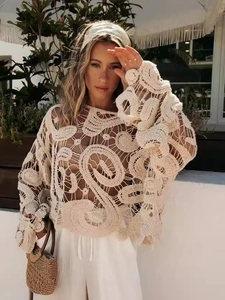 Women Crochet Hollow Out Top Bohemian Long Sleeve Beach Cover Up Round Neck Knitwear Floral Pattern Elegant Cream