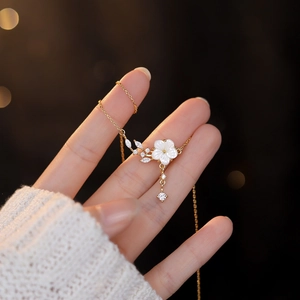 S925 sterling silver peach blossom pendant necklace with white mother of pearl and zircon
